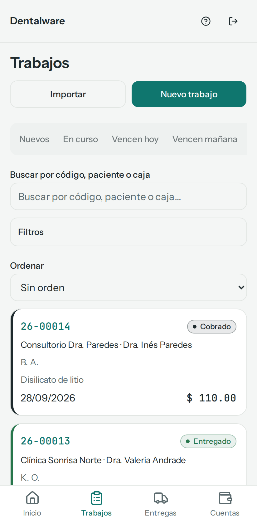 Lista Trabajos con las vistas rápidas, el buscador, los filtros y los botones Importar y Nuevo trabajo (en el teléfono)
