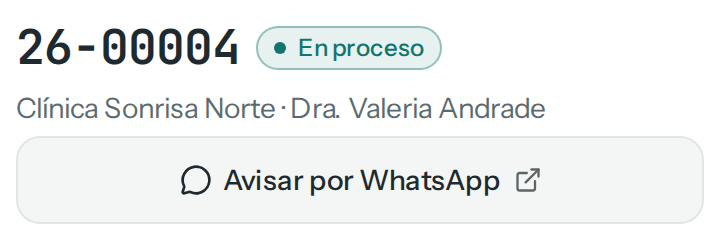 Cabecera del trabajo 26-00004 de Clínica Sonrisa Norte con el botón Avisar por WhatsApp (en el teléfono)